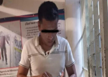 Furioso MILITAR dispara al suelo y ¡HIERE a NIÑA de 4 años!