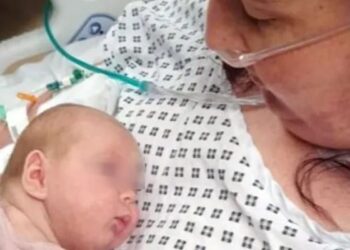 Mujer despierta del coma y se entera de que ¡tuvo un BEBÉ!