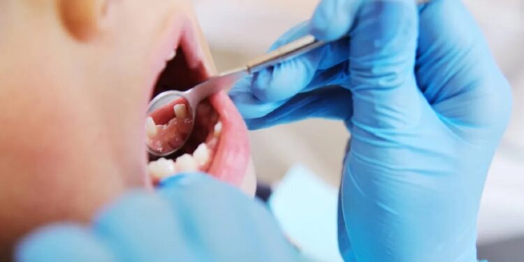 NIÑO muere en visita al dentista por ANESTESIA; acusan a “doc” de homicidio