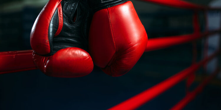 MUERTE noquea a BOXEADOR amateur en pelea de exhibición
