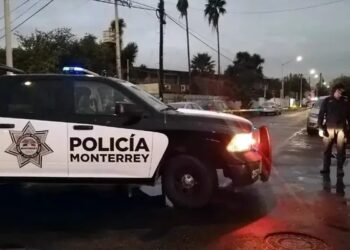 Asaltan a hermanitos afuera de hospital e intentan robarse al menor, de 4 años