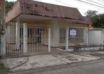 ¡Escalofriante!, nadie compra casa por FANTASMA en el anuncio