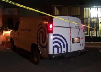 Feminicidio: mujer es ASESINADA a balazos; detienen a su pareja