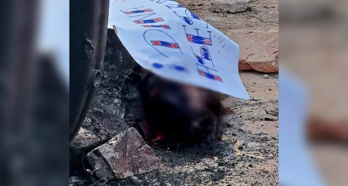 ¡Arde Perú!, manifestantes QUEMAN VIVO a policía durante protestas