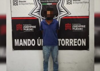 Endemoniado sujeto amenaza a su “jefecita” con rebanarle el cuello