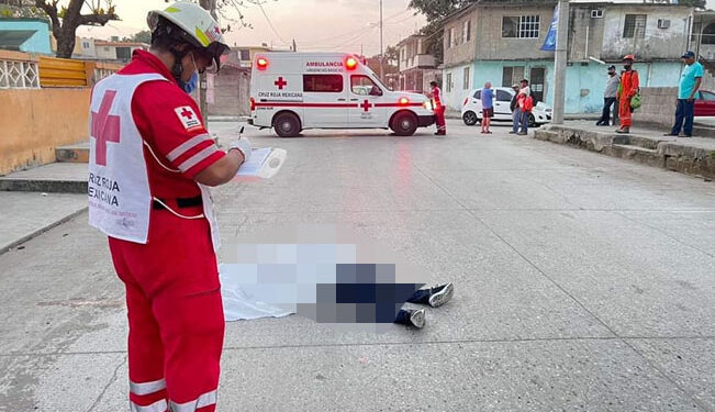 «Cafre» atropella y MATA a abuelita, luego huye en Tampico