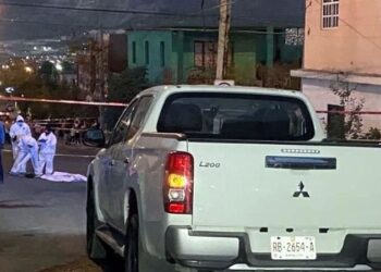 Soltó la mano de mamá: bebito de 1 año y 9 meses MUERE atropellado
