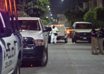 Taxista ACUCHILLA a cliente ¡porque le faltaban 5 pesos para pagarle!