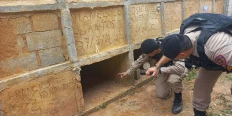 De «ultratumba»: casi muere al ser enterrada viva en cementerio