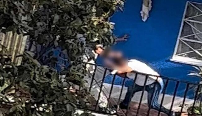 Video. «¡Ayúdenme, me va a matar!»: mujer suplica ayuda mientras su pareja la golpea