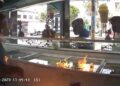 Video. ¡Horror!, extorsionadores prenden fuego a ancianito y a paletería en CDMX