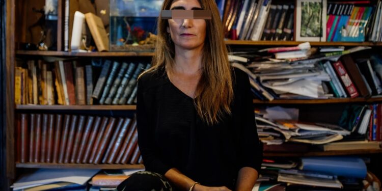 «Me pegaron como a un perro»: maestra fue atacada por alumna y su familia