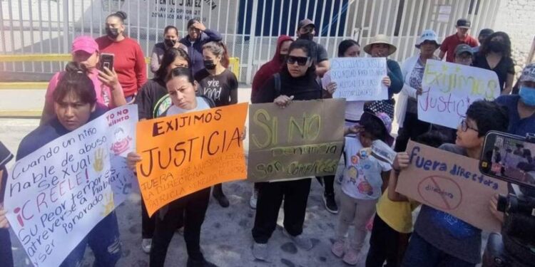 Niño de 6to grado abusa sexualmente de 2 compañeritos de 2do en la primaria