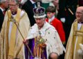 «¡Dios salve al rey!»: coronan a Carlos III, es el rey de Reino Unido