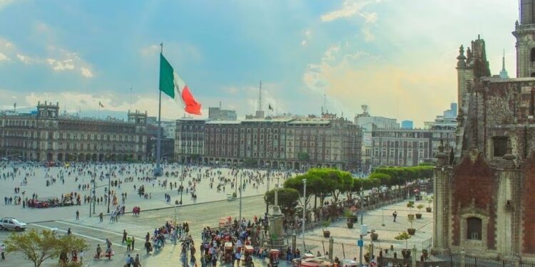 Angustia en CDMX por réplicas de temblor; todos están en alerta