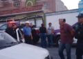 “Mordió el anzuelo”: citan a pervertido acosador de su hijo y lo entregan a la policía