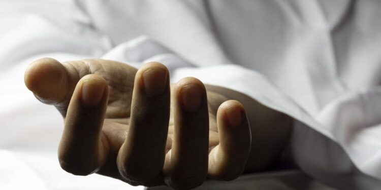 Olor a muerte alerta a vecinos y encuentran cadáver en casa de Matamoros