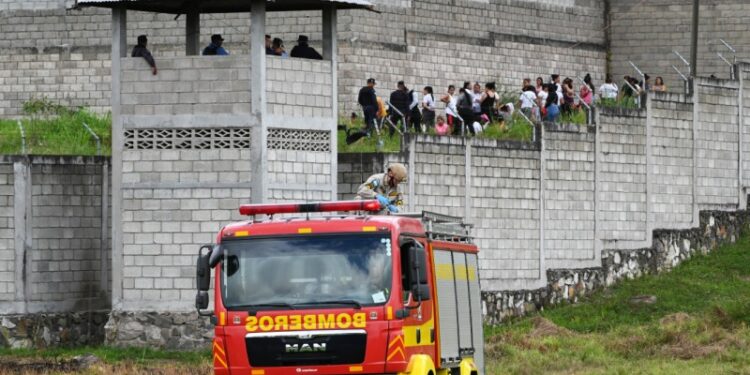 “Calcinadas y tiroteadas”: mueren 41 mujeres tras riña en cárcel de Honduras