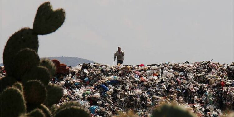 Localizan feto humano, de unos 8 meses de gestación en relleno sanitario de Tula