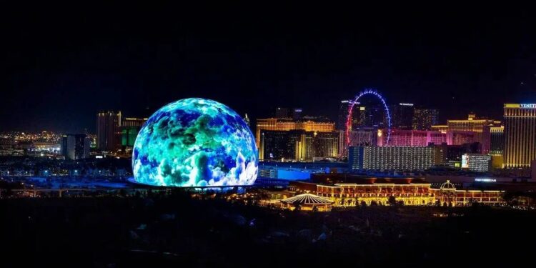 Video. ¡Tienes que verlo!, impresionante esfera LED alumbra Las Vegas
