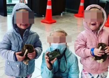 Engaño cruel: dijo a sus 3 niñas que harían “collares” antes de estrangularlas