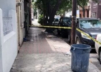 Encuentran feto de 5 meses de gestación “tirado” dentro de bote de basura