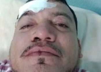 Mujer le DESTROZA la cabeza a su infiel esposo ¡con una OLLA EXPRESS!