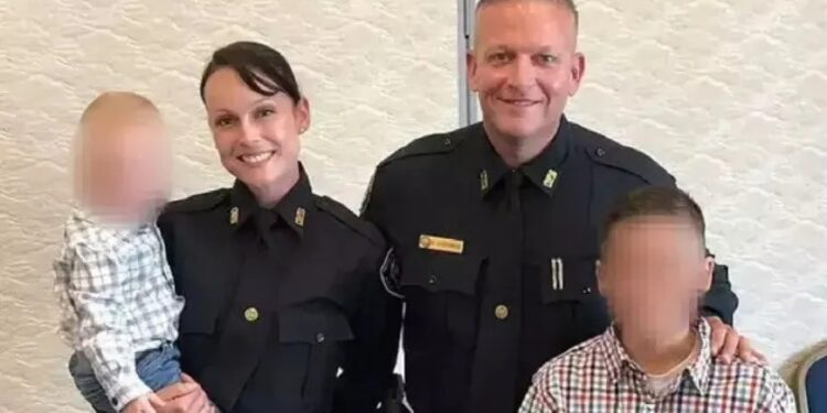 Padres “arrestan” a su niño de 3 años por hacerse encima, ¡lo esposaban!