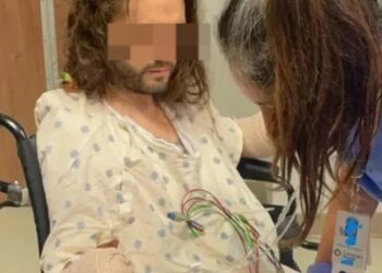 AMPUTAN las manos a un hombre tras picadura de una PULGA; siguen los pies