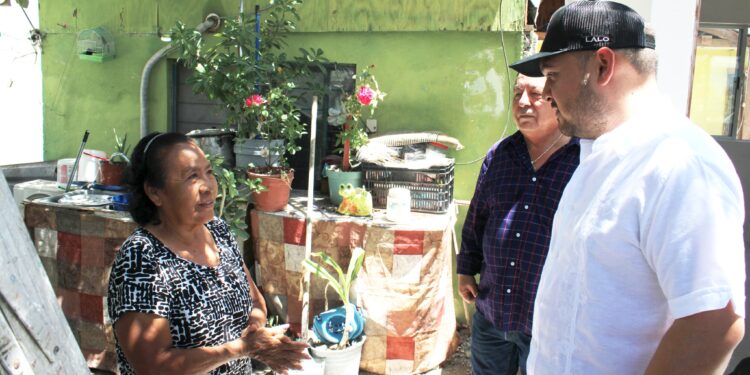 Gobierno de Río Bravo cumple a familias con programa de cuartos y dormitorios