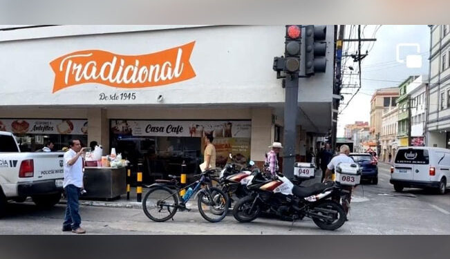 Último café: investigan MUERTE de ancianito hallado en baños de RESTAURANTE en Tampico