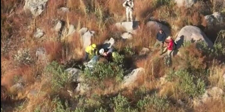 MUERE joven de origen chino al PERDERSE con su madre y hermano en zona montañosa de Tecate