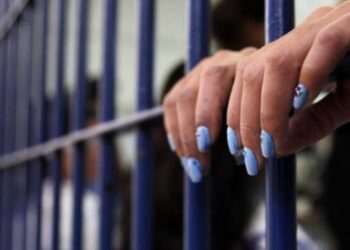 Reclusa denuncia haber sido ABUSADA por su compañera ‘TRANS’ en prisión de Chalco