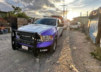 Niña de 8 años APUÑALA a su padrastro por GOLPEAR a su mamá en Saltillo