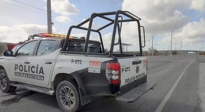 Espeluznante: encuentran hielera con restos humanos en Salinas Victoria