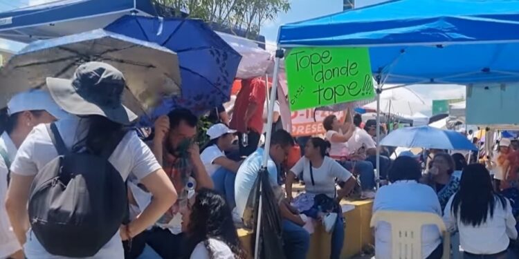 “¡Ni un paso atrás!”: maestros que llevan 6 días de protestas en Tamaulipas