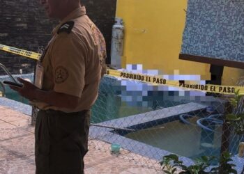 Hermanas MUEREN electrocutadas en una alberca al tratar SALVAR a NIÑA en Jalisco