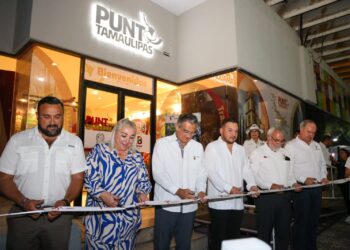 Río Bravo: Gobernador y Alcalde inauguran exposición en Punto Tamaulipas