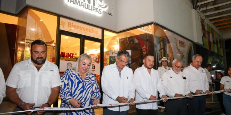 Río Bravo: Gobernador y Alcalde inauguran exposición en Punto Tamaulipas