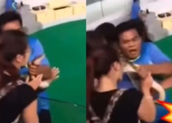 VIDEO. ¡Besito con mordidita!, mujer se acerca a besar a una serpiente y es atacada