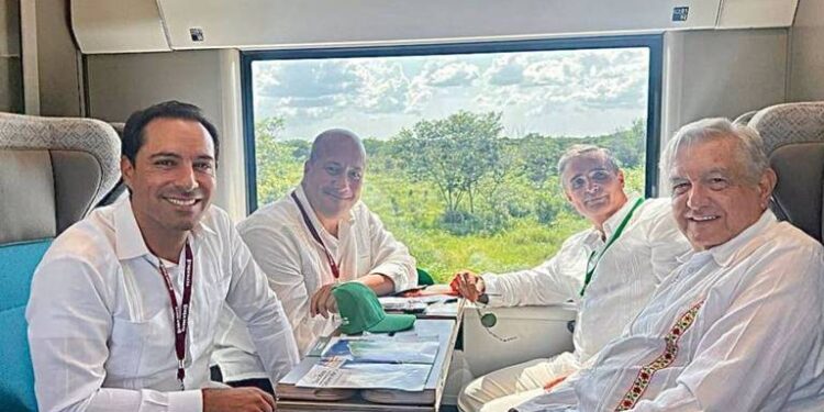 Histórico: ¡Estrena AMLO el Tren Maya!, hace su primer recorrido