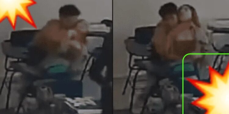 Video. Jovencita se desmaya luego de que su compañero le aplicara una ‘llave china’ en el salón