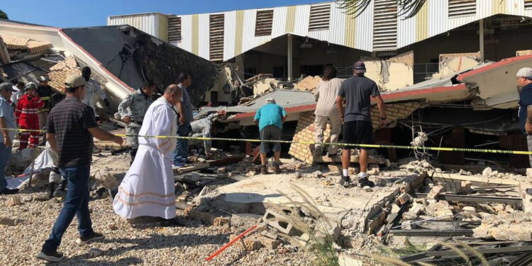 Lamentable: sube a 12 el número de MUERTOS tras derrumbe de iglesia en Madero