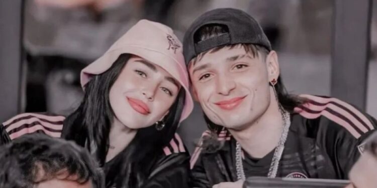 ¡Chale!: critican a Nicki Nikole por «comparar» a Peso Pluma con un perro
