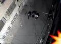 Video. Hasta la muerte: pareja cae de 4° piso y muere tras fuerte pelea